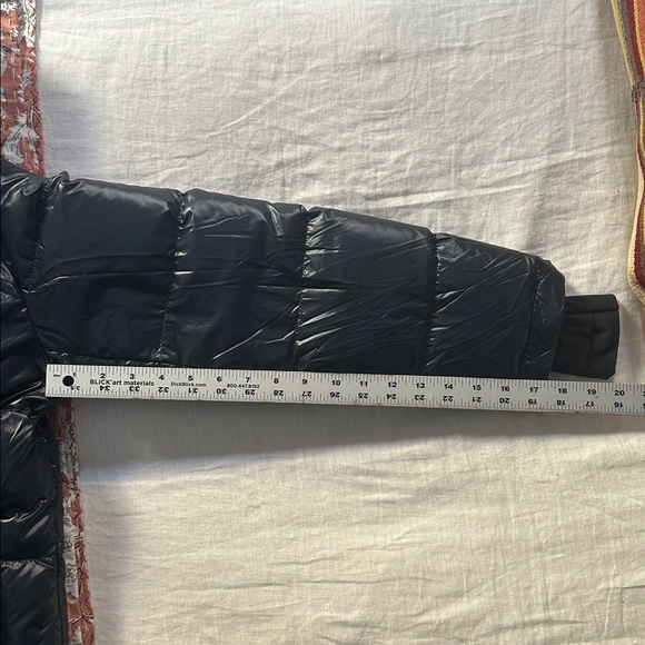 Quince responsible down long puffer jacket - shiny black - Picture 11 of 12